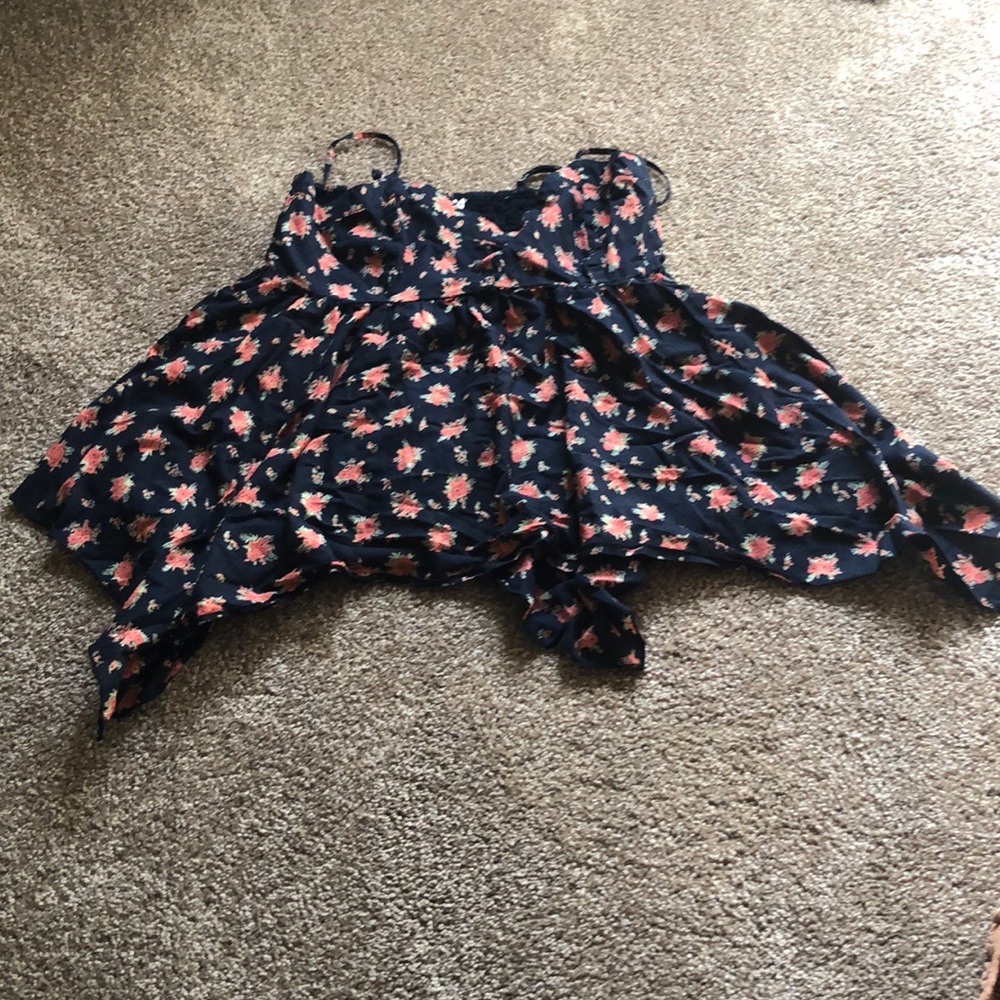 Flower flowy tank top with adjustable straps